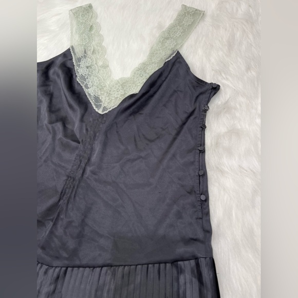 Victoria Secret Satin Pleated Baby Doll Romper Bodysuit‎ Lace Black Size L - Picture 2 of 7